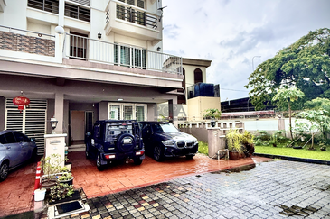Jubilee Residence – 3-Storey Corner Terrace, Taman Lip Sin, Sungai Nibong, Sungai Dua