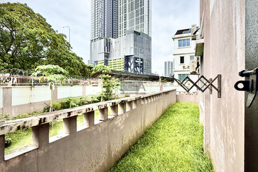 Jubilee Residence – 3-Storey Corner Terrace, Taman Lip Sin, Sungai Nibong, Sungai Dua