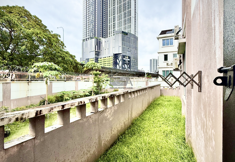 Jubilee Residence – 3-Storey Corner Terrace, Taman Lip Sin, Sungai Nibong, Sungai Dua