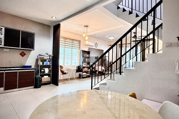 Jubilee Residence – 3-Storey Corner Terrace, Taman Lip Sin, Sungai Nibong, Sungai Dua