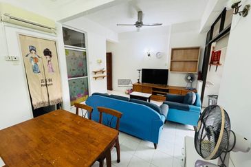 Ferringhi Delima Condominium