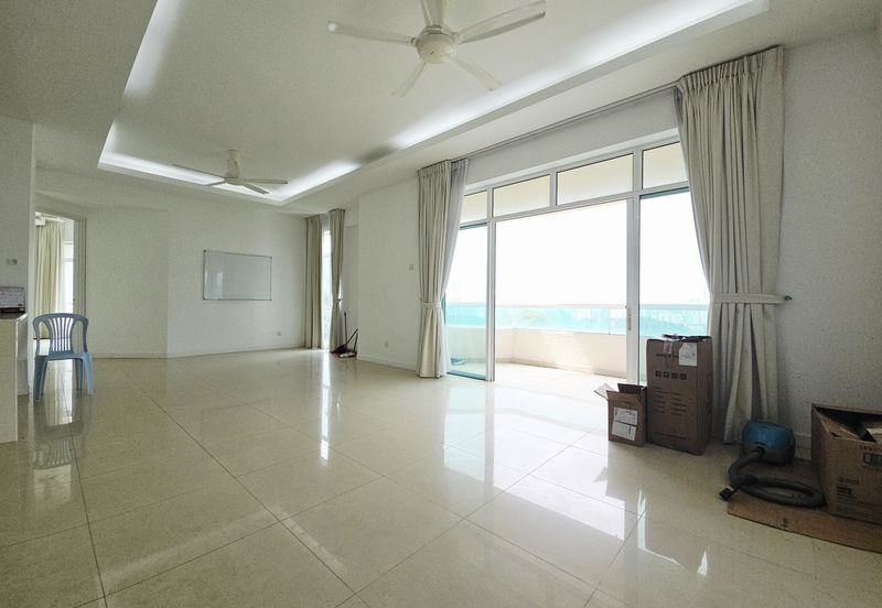 Hillcrest Residences