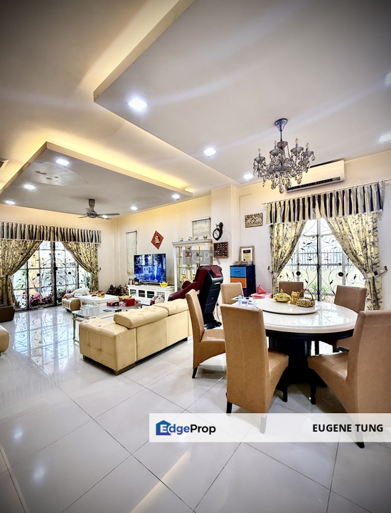 Double-Storey Semi-Detached Home in Greenlane., Penang, Greenlane