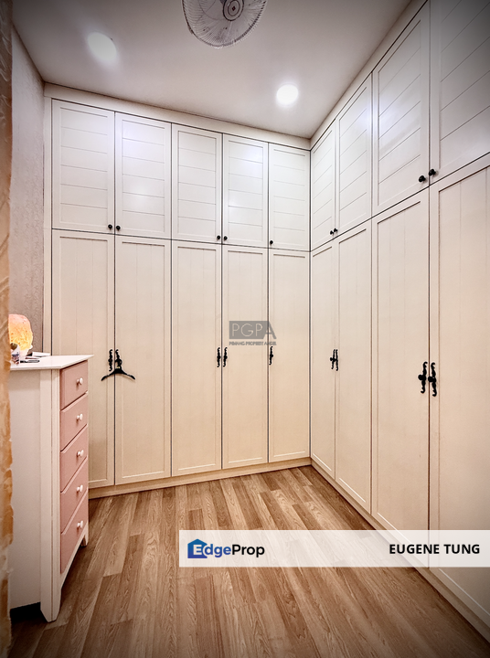 Double-Storey Semi-Detached Home in Greenlane., Penang, Greenlane