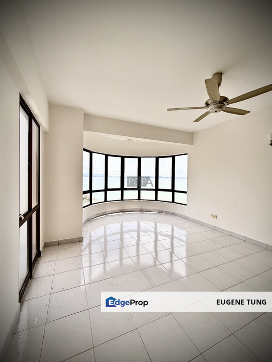 Twin Towers Condominium (Corner Unit) in Tanjung Bungah., Penang, Tanjung Bungah