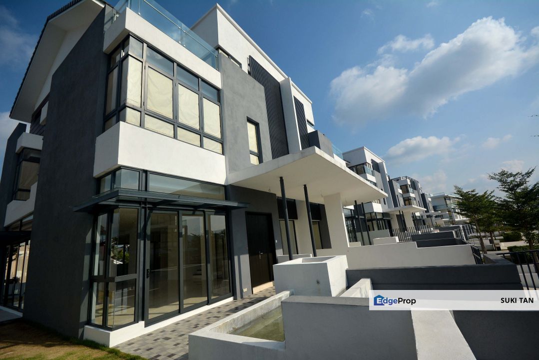 G【Expansive Semi-D with Lift, Pool】 and Underground Parking for 7 Cars – A Luxurious Home!, Kuala Lumpur, Sungai Besi