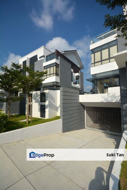 G【Expansive Semi-D with Lift, Pool】 and Underground Parking for 7 Cars – A Luxurious Home!, Kuala Lumpur, Sungai Besi