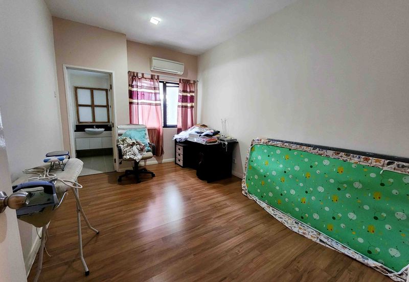 Lake Fields - Meadows and Glades