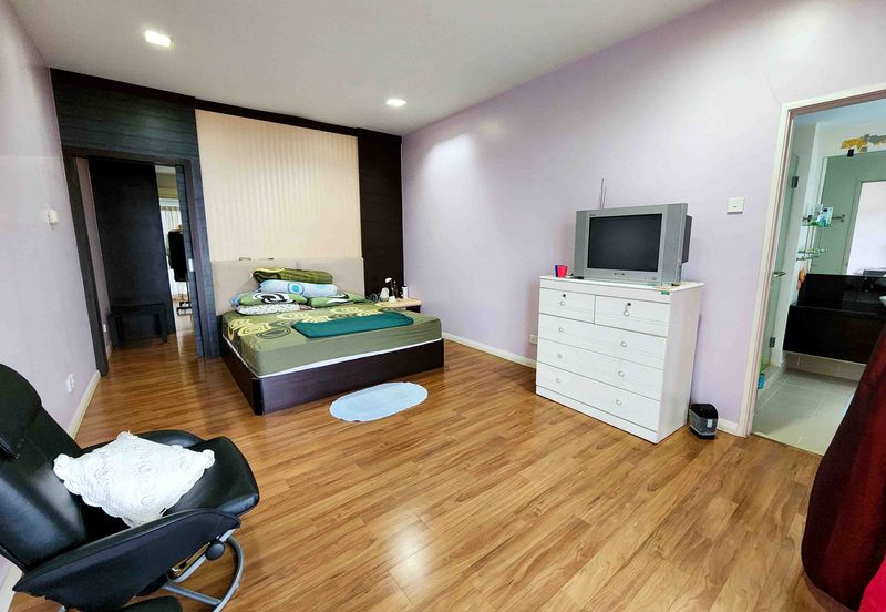 Lake Fields - Meadows and Glades