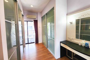 Lake Fields - Meadows and Glades