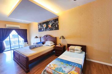 Lake Fields - Meadows and Glades