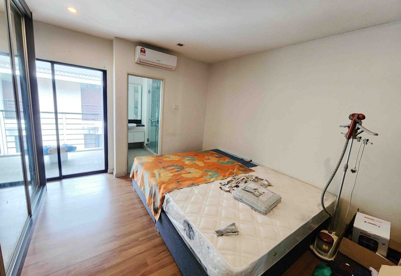 Lake Fields - Meadows and Glades