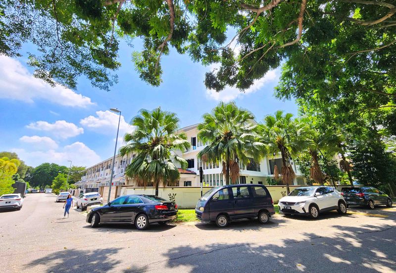 Lake Fields - Meadows and Glades