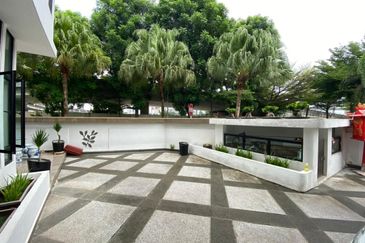 Lake Fields - Meadows and Glades