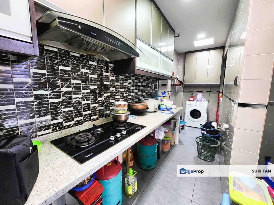 D【Move in Ready】Tastefully Renovated and Extended Beautiful 3 Storey for Ultimate Comfort!, Kuala Lumpur, Sungai Besi