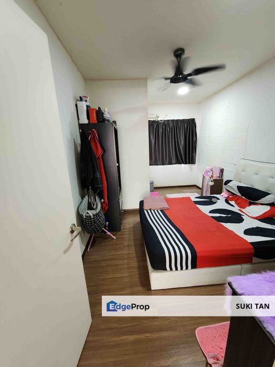 D【Basic】Room in Ground for elderly Double Height Ceiling Modern and Stylish 3-Storey Home Perfect for Family Living!, Kuala Lumpur, Sungai Besi