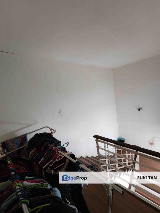 D【Basic】Room in Ground for elderly Double Height Ceiling Modern and Stylish 3-Storey Home Perfect for Family Living!, Kuala Lumpur, Sungai Besi