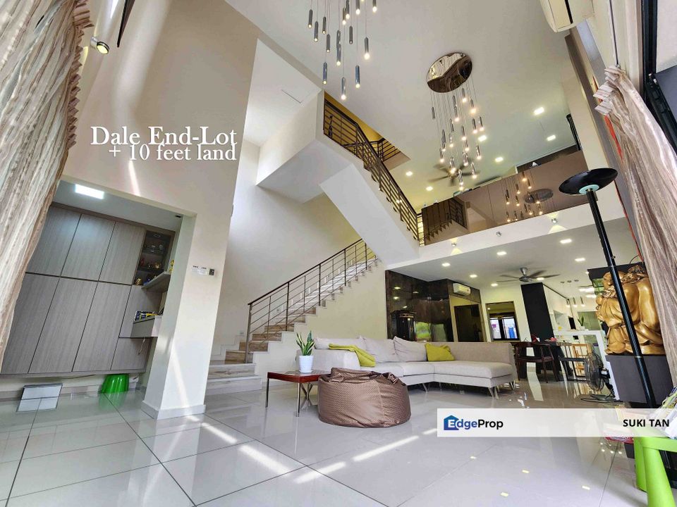 D【End Lot】 Renovated 3-Storey Home in Move-In Condition with Beautiful Kitchen! Value Buy!, Kuala Lumpur, Sungai Besi