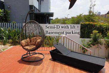 The Grove @ Lake Fields