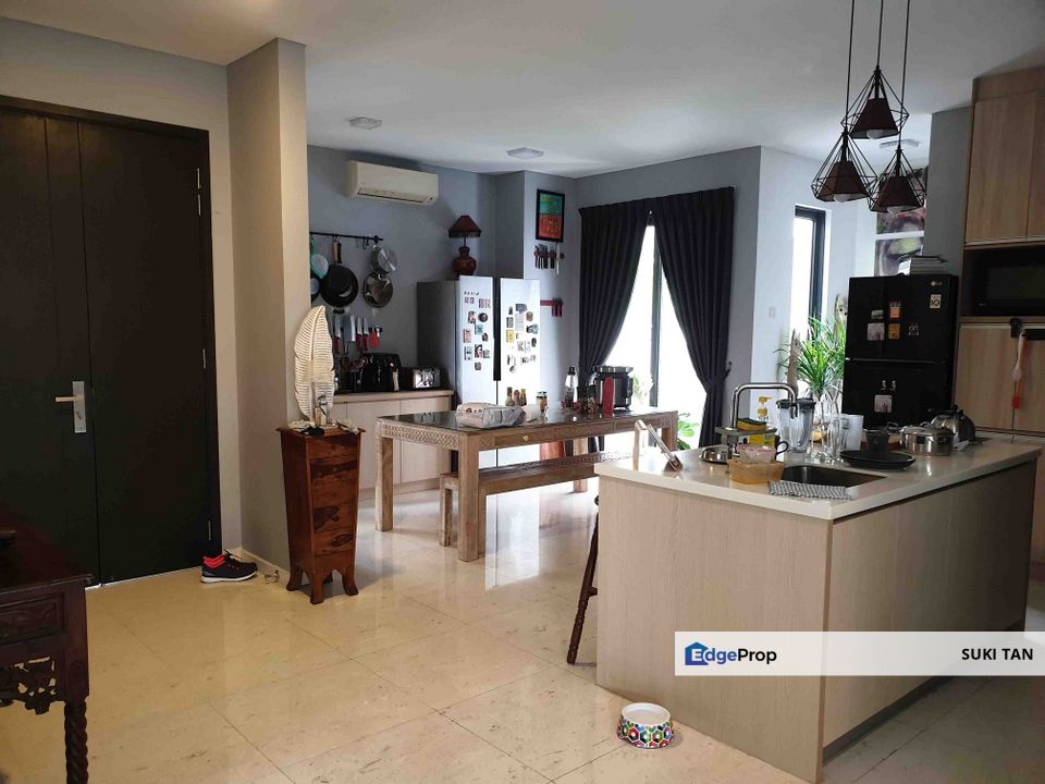 G【A Luxurious Home!】Expansive Semi-D with Lift, Pool, and Underground Parking for 7 Cars, Kuala Lumpur, Sungai Besi