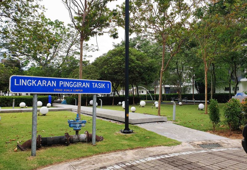 The Grove @ Lake Fields