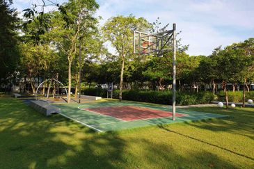 The Grove @ Lake Fields