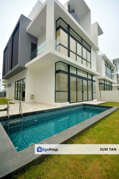 G【A Luxurious Home!】Expansive Semi-D with Lift, Pool, and Underground Parking for 7 Cars, Kuala Lumpur, Sungai Besi