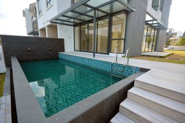 The Grove @ Lake Fields