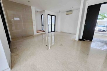 The Grove @ Lake Fields