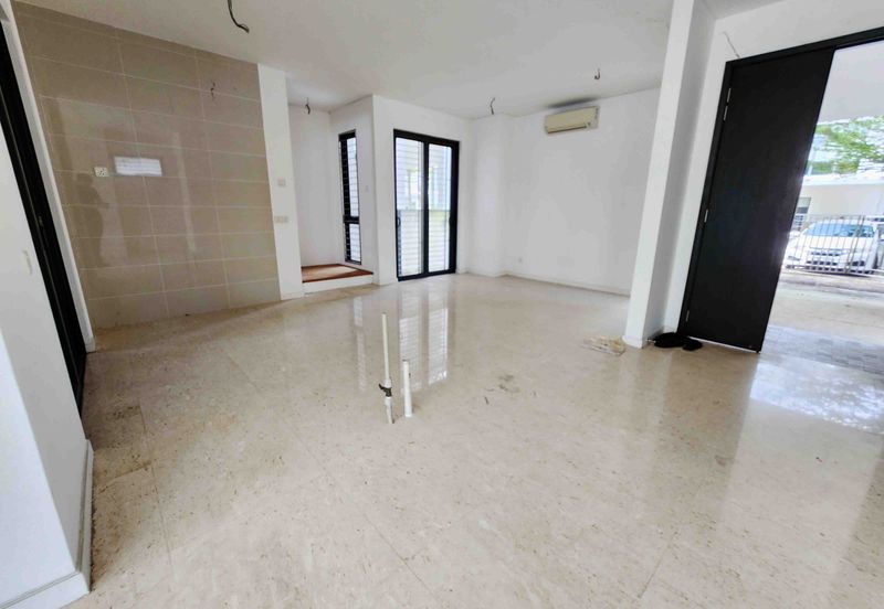 The Grove @ Lake Fields