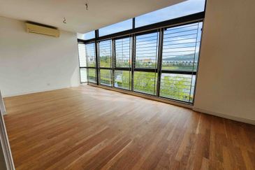 The Grove @ Lake Fields