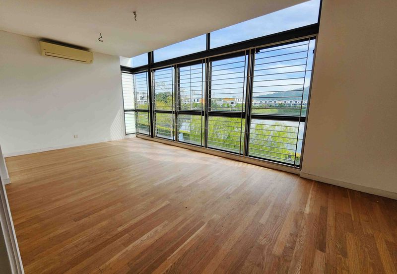 The Grove @ Lake Fields