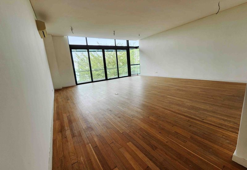 The Grove @ Lake Fields