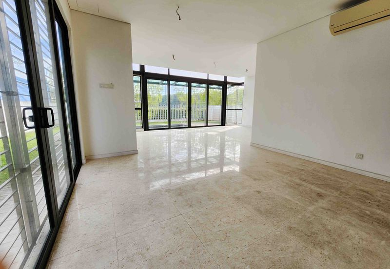 The Grove @ Lake Fields