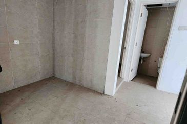 The Grove @ Lake Fields