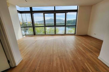 The Grove @ Lake Fields