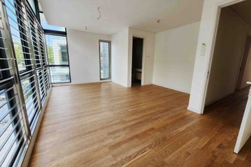 The Grove @ Lake Fields