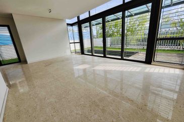 The Grove @ Lake Fields