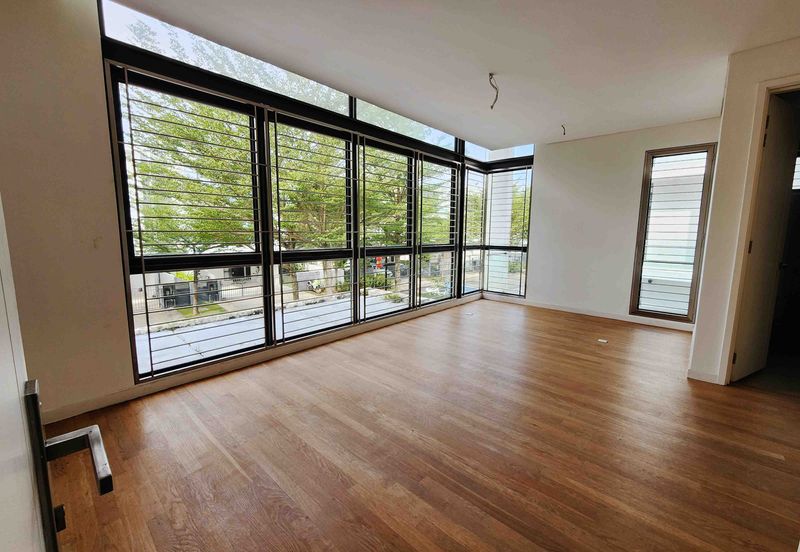 The Grove @ Lake Fields