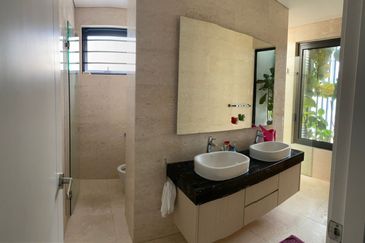 The Grove @ Lake Fields