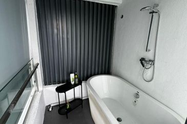 The Grove @ Lake Fields