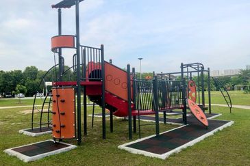 Lake Fields - Meadows and Glades