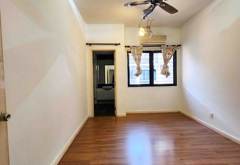 Lake Fields - Meadows and Glades