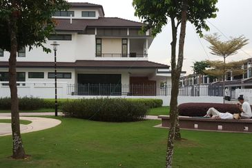 Eco Botanics Semi Detached House 