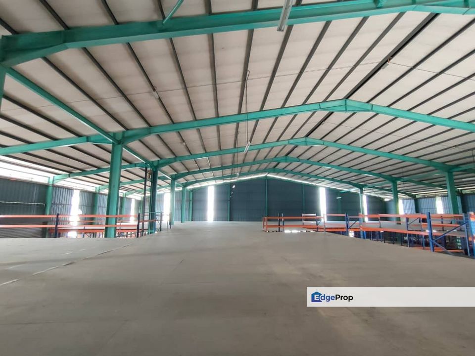 Tampoi factory extra land & high ceiling for rent, Johor, Tampoi