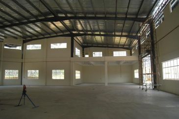 Kulai Factory for rent