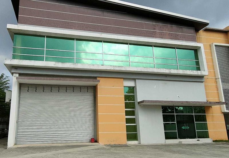 Kulai Indahpura Industrial Park 1 & 1/2 Story Factory For Rent