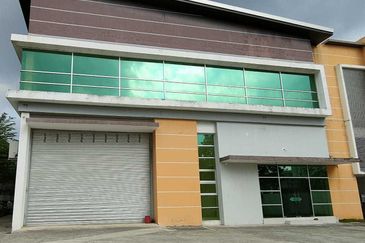 Kulai Indahpura Industrial Park 1 & 1/2 Story Factory For Rent