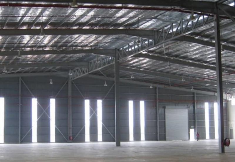 Senai 1 and 1/2 Storey Factory For	Sales