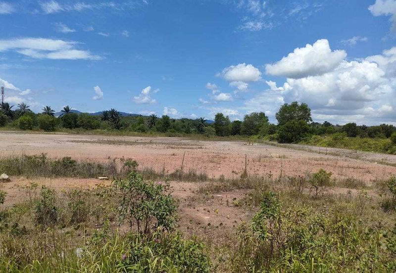 Senai Industrial Land For Sales